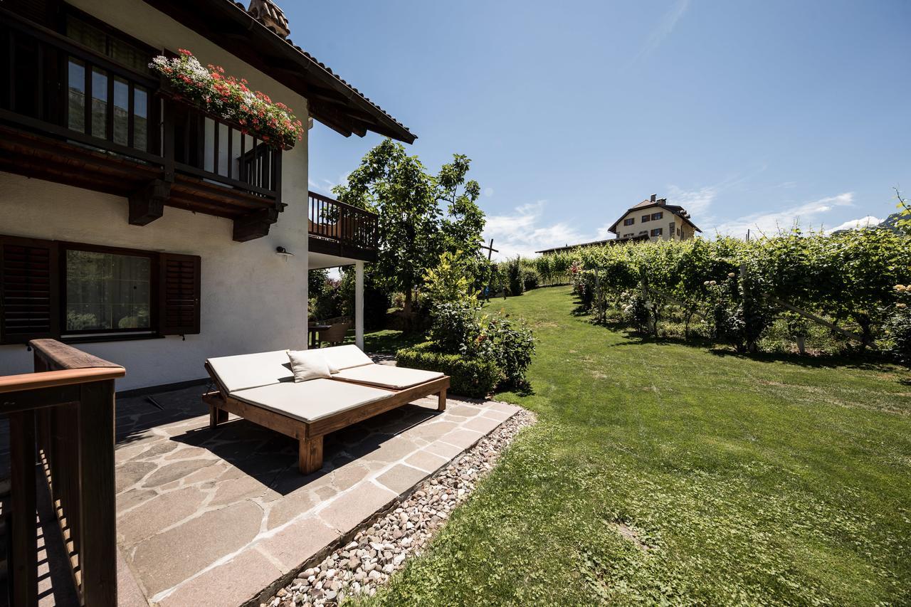 Weingut Weidlhof - Suite & Breakfast - Vacation For Wine Lovers Caldaro Zewnętrze zdjęcie